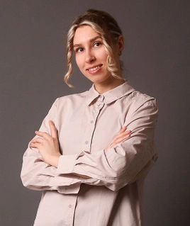 Елена Олеговна